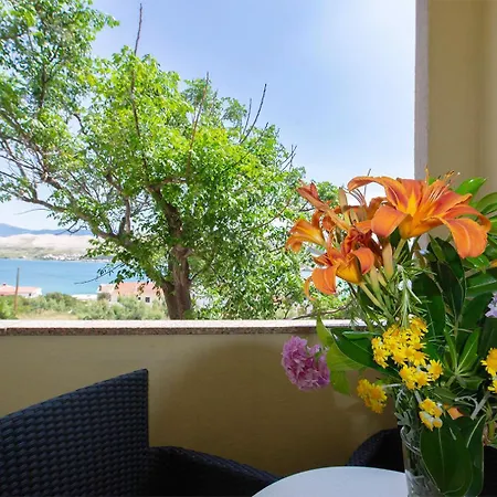 Appartement Lili Pag Town