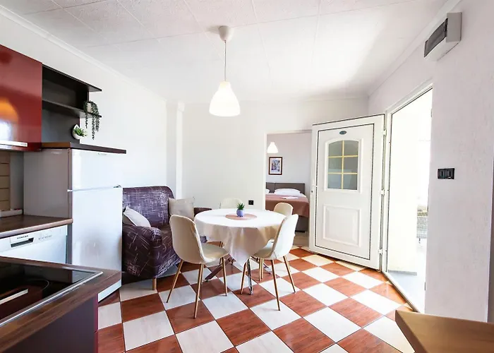 Lili Apartament