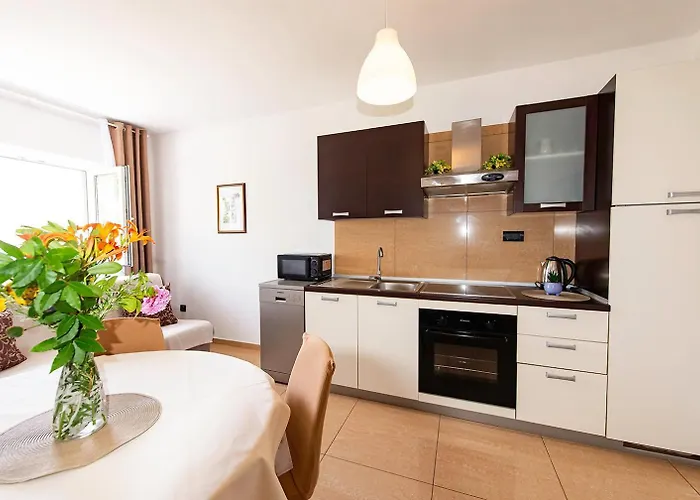 Lili Apartament