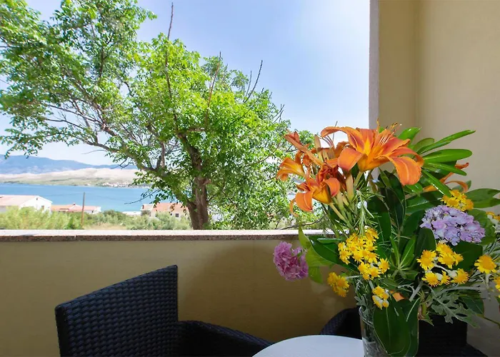 Apartman Lili Pag Town